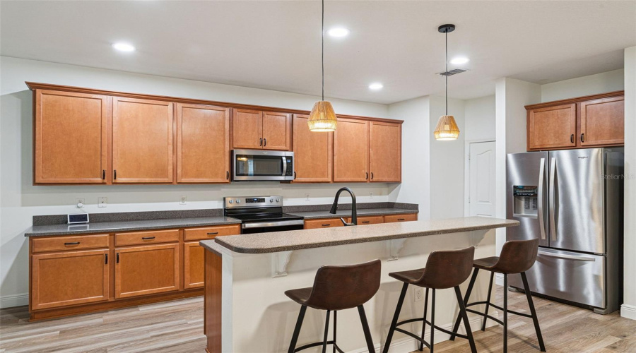 ORLANDO, Florida 32836, 4 Bedrooms Bedrooms, ,2 BathroomsBathrooms,Residential,For Sale,VERRAZANO,0,MFRO6380857