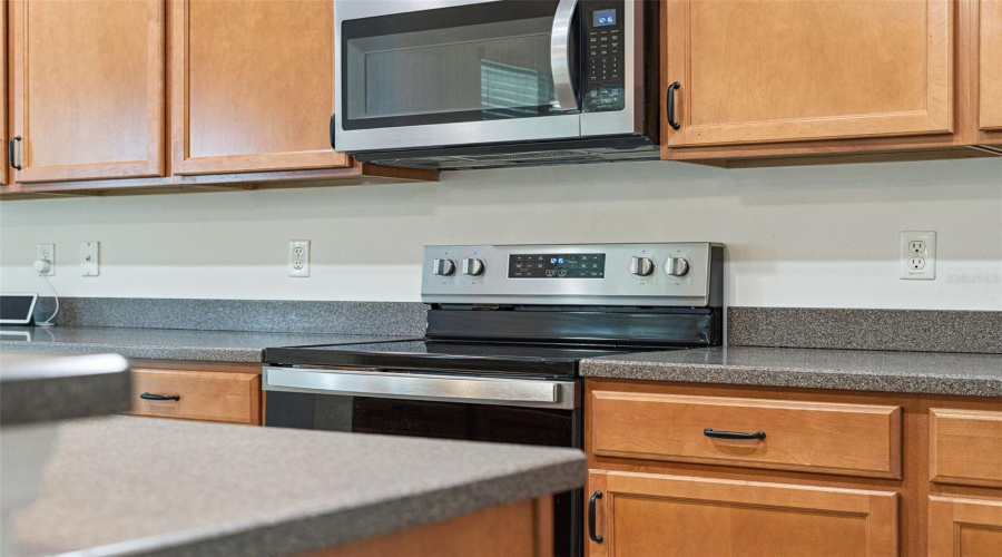 ORLANDO, Florida 32836, 4 Bedrooms Bedrooms, ,2 BathroomsBathrooms,Residential,For Sale,VERRAZANO,0,MFRO6380857