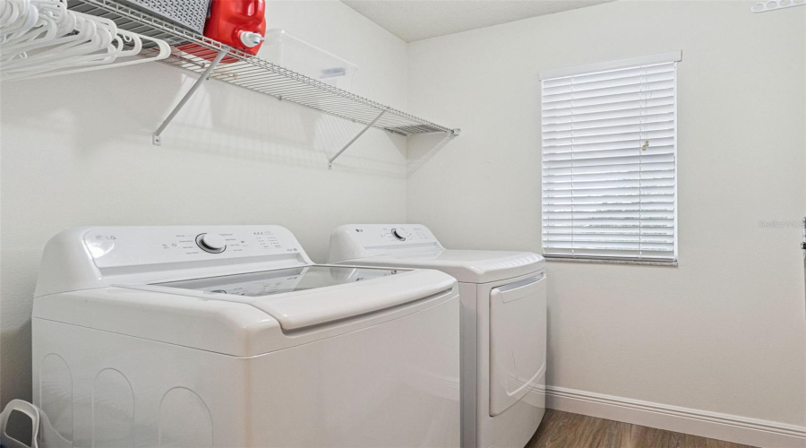 ORLANDO, Florida 32836, 4 Bedrooms Bedrooms, ,2 BathroomsBathrooms,Residential,For Sale,VERRAZANO,0,MFRO6380857