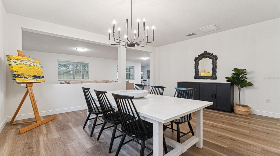 ORLANDO, Florida 32836, 4 Bedrooms Bedrooms, ,2 BathroomsBathrooms,Residential,For Sale,VERRAZANO,0,MFRO6380857