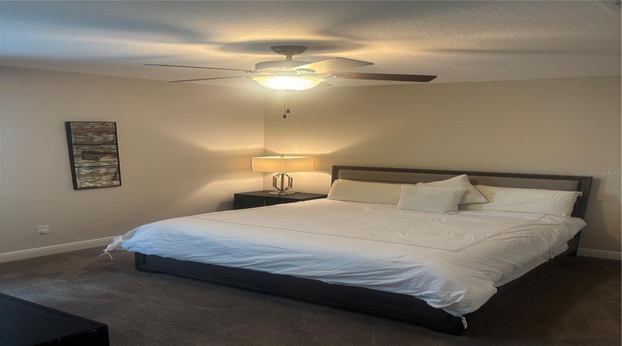 First floor king size bedroom