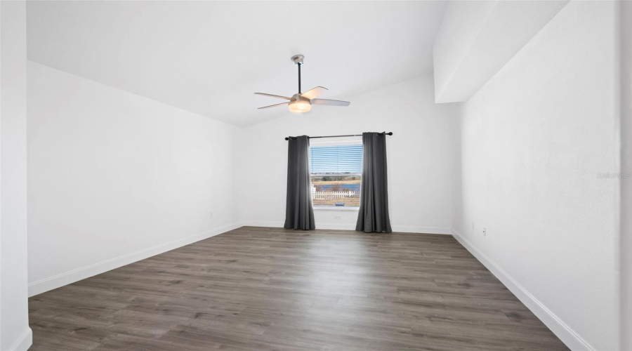 DAVENPORT, Florida 33837, 3 Bedrooms Bedrooms, ,2 BathroomsBathrooms,Residential,For Sale,HEATHER HILL,0,MFRG5107754