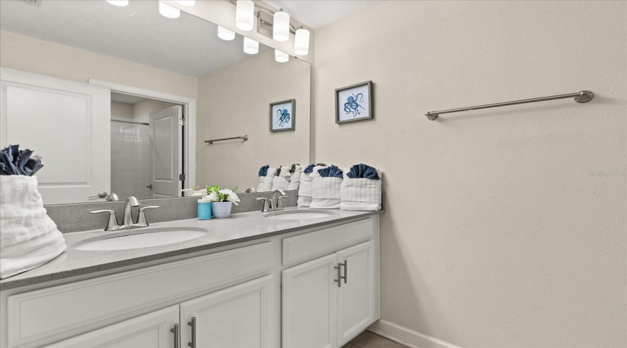 KISSIMMEE, Florida 34746, 4 Bedrooms Bedrooms, ,3 BathroomsBathrooms,Residential,For Sale,DEDICATION,0,MFRO6379029