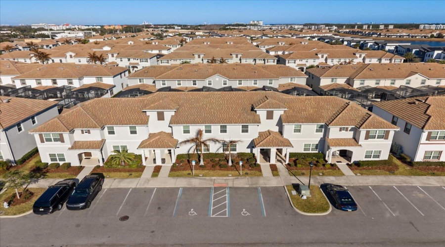 KISSIMMEE, Florida 34746, 4 Bedrooms Bedrooms, ,3 BathroomsBathrooms,Residential,For Sale,DEDICATION,0,MFRO6379029