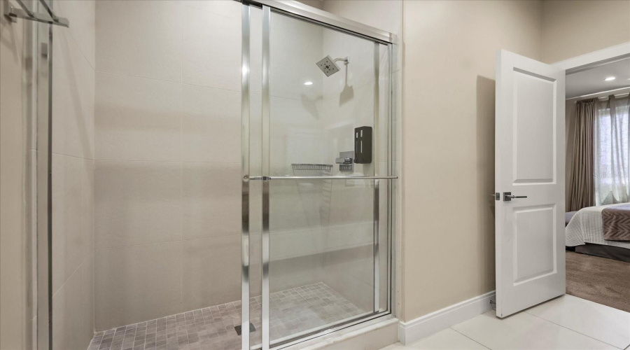 KISSIMMEE, Florida 34747, 4 Bedrooms Bedrooms, ,4 BathroomsBathrooms,Residential,For Sale,BRASILIA,0,MFRO6315047