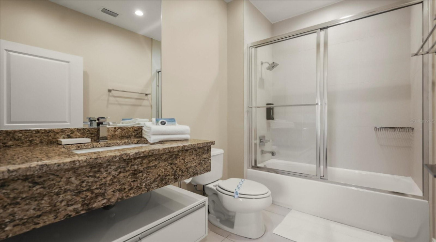 KISSIMMEE, Florida 34747, 4 Bedrooms Bedrooms, ,4 BathroomsBathrooms,Residential,For Sale,BRASILIA,0,MFRO6315047