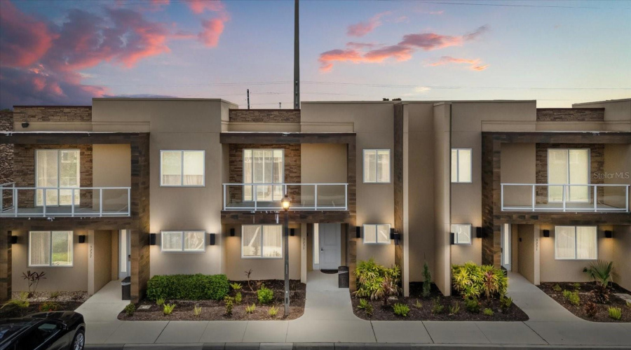 KISSIMMEE, Florida 34747, 4 Bedrooms Bedrooms, ,4 BathroomsBathrooms,Residential,For Sale,BRASILIA,0,MFRO6315047