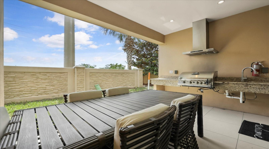 KISSIMMEE, Florida 34747, 4 Bedrooms Bedrooms, ,4 BathroomsBathrooms,Residential,For Sale,BRASILIA,0,MFRO6315047