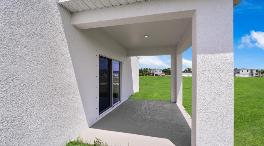 DAVENPORT, Florida 33837, 4 Bedrooms Bedrooms, ,2 BathroomsBathrooms,Residential,For Sale,RISING,0,MFRO6381081