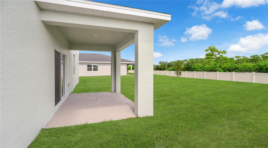 DAVENPORT, Florida 33837, 4 Bedrooms Bedrooms, ,2 BathroomsBathrooms,Residential,For Sale,RISING,0,MFRO6381081