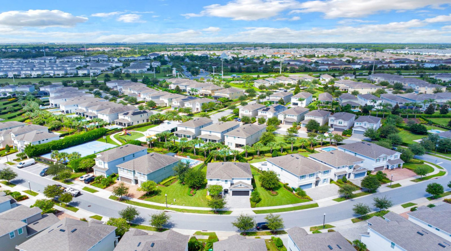 KISSIMMEE, Florida 34747, 5 Bedrooms Bedrooms, ,5 BathroomsBathrooms,Residential,For Sale,MARKER,0,MFRTB8428566