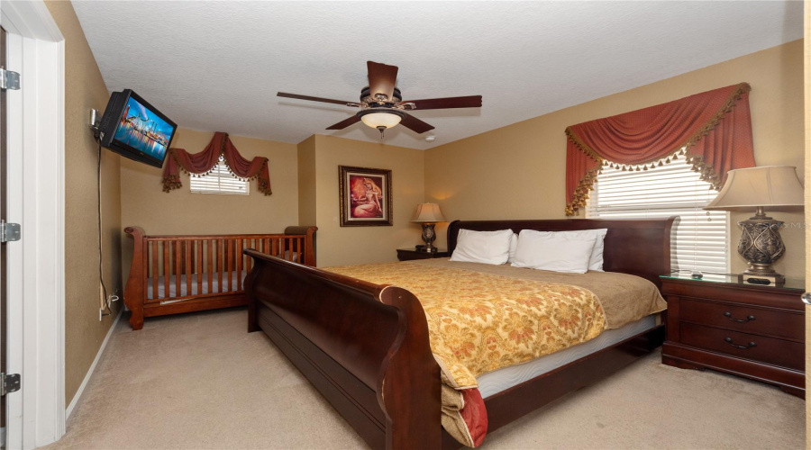 4th bedroom 2nd floor