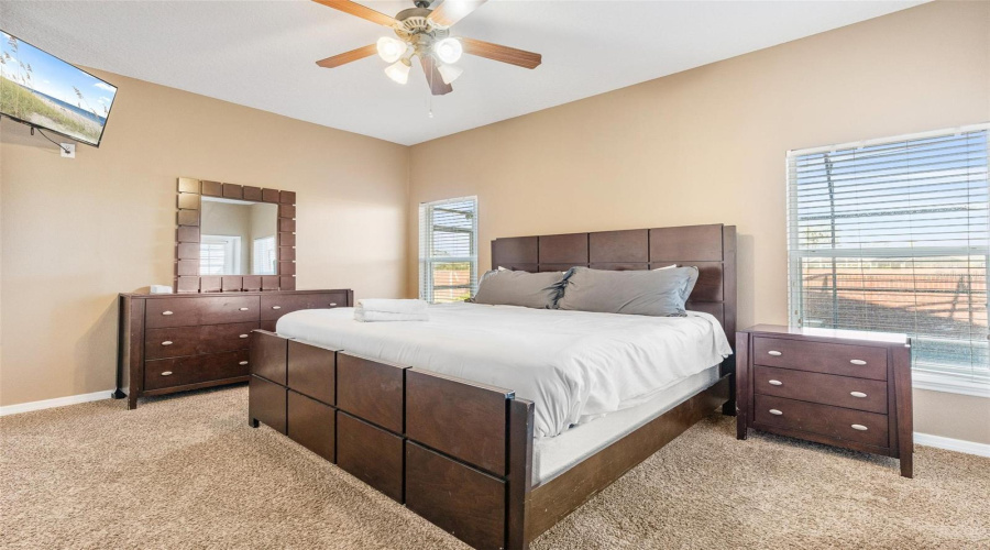 KISSIMMEE, Florida 34747, 7 Bedrooms Bedrooms, ,6 BathroomsBathrooms,Residential,For Sale,ACADIA ESTATES,0,MFRO6381002