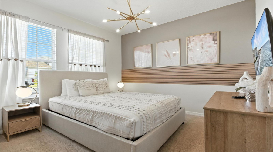 DAVENPORT, Florida 33897, 8 Bedrooms Bedrooms, ,6 BathroomsBathrooms,Residential,For Sale,LANA,0,MFRO6380979