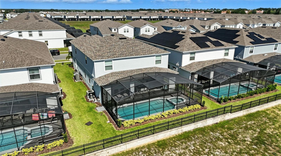 DAVENPORT, Florida 33897, 8 Bedrooms Bedrooms, ,6 BathroomsBathrooms,Residential,For Sale,LANA,0,MFRO6380979