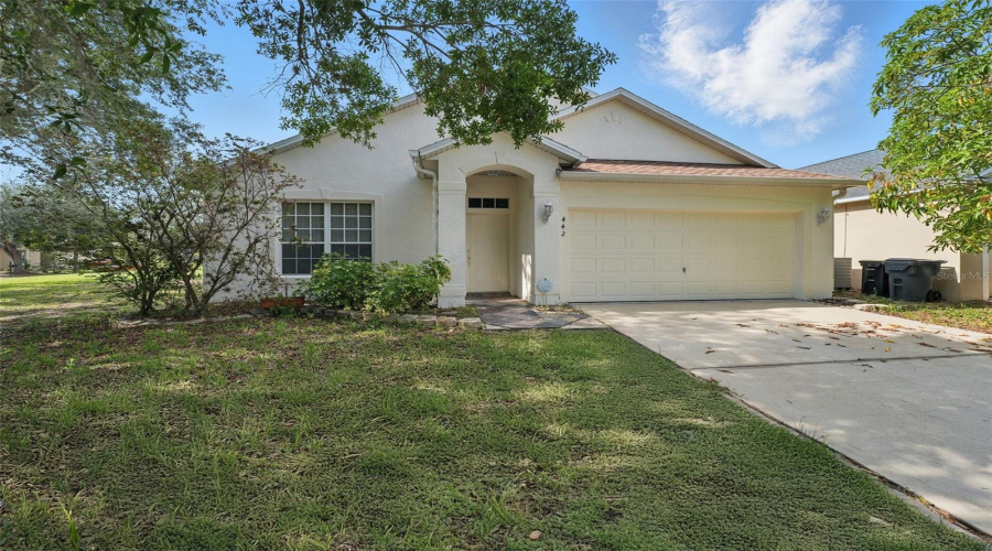 DAVENPORT, Florida 33837, 3 Bedrooms Bedrooms, ,2 BathroomsBathrooms,Residential,For Sale,GRAYSTONE,0,MFRTB8391089