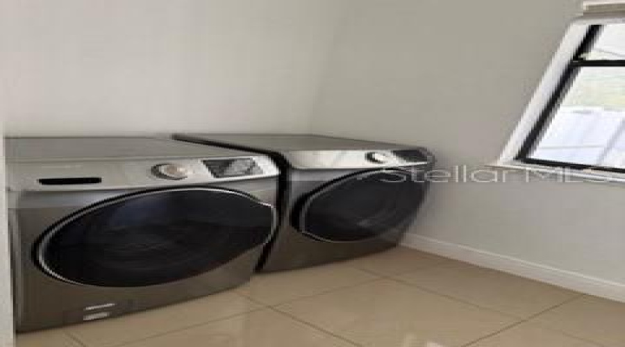 KISSIMMEE, Florida 34746, 3 Bedrooms Bedrooms, ,2 BathroomsBathrooms,Residential,For Sale,EAGLE CLIFF,0,MFRS5140043