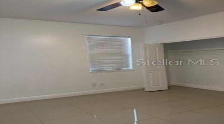 KISSIMMEE, Florida 34746, 3 Bedrooms Bedrooms, ,2 BathroomsBathrooms,Residential,For Sale,EAGLE CLIFF,0,MFRS5140043