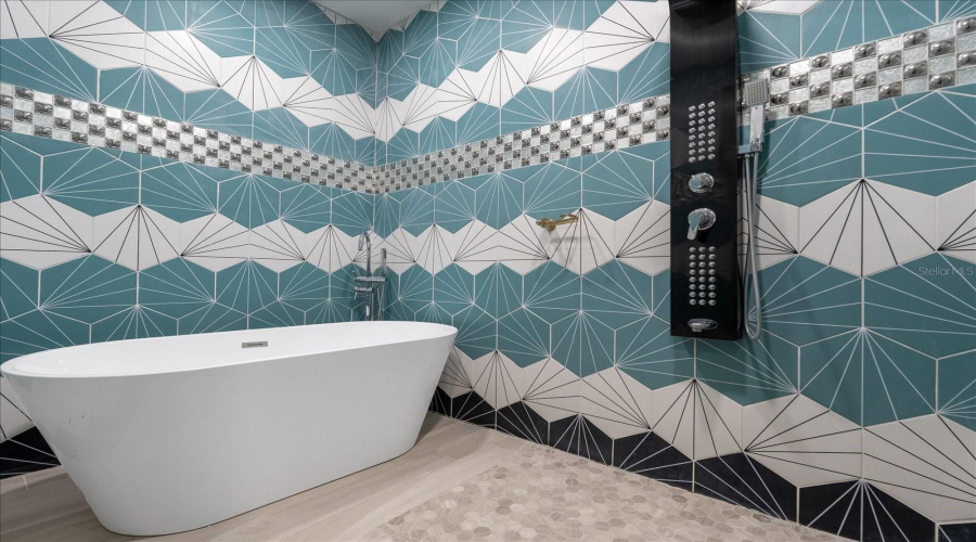 DAVENPORT, Florida 33896, 20 Bedrooms Bedrooms, ,20 BathroomsBathrooms,Residential,For Sale,FANTASY,0,MFRO6381185