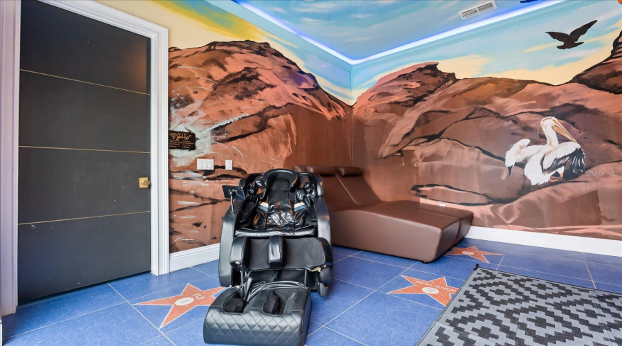 DAVENPORT, Florida 33896, 20 Bedrooms Bedrooms, ,20 BathroomsBathrooms,Residential,For Sale,FANTASY,0,MFRO6381185