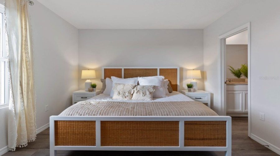 DAVENPORT, Florida 33837, 3 Bedrooms Bedrooms, ,2 BathroomsBathrooms,Residential,For Sale,OLYMPIC,0,MFRO6381067