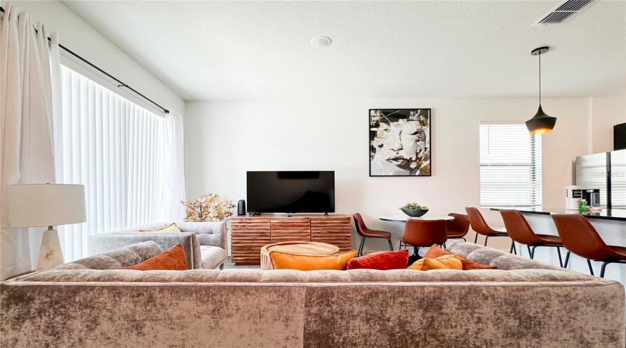 KISSIMMEE, Florida 34747, 3 Bedrooms Bedrooms, ,3 BathroomsBathrooms,Residential,For Sale,SUSTAINABLE,0,MFRO6379976