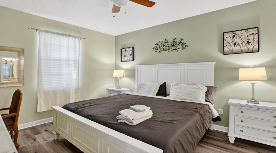 DAVENPORT, Florida 33896, 8 Bedrooms Bedrooms, ,5 BathroomsBathrooms,Residential,For Sale,EL CARO,0,MFRO6380926