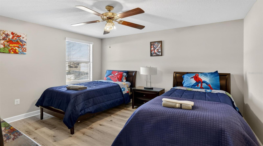 DAVENPORT, Florida 33896, 8 Bedrooms Bedrooms, ,5 BathroomsBathrooms,Residential,For Sale,EL CARO,0,MFRO6380926
