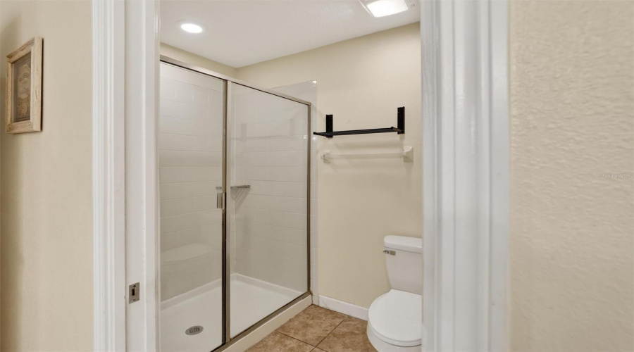 DAVENPORT, Florida 33896, 8 Bedrooms Bedrooms, ,5 BathroomsBathrooms,Residential,For Sale,EL CARO,0,MFRO6380926