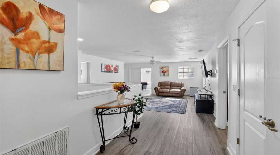 DAVENPORT, Florida 33896, 8 Bedrooms Bedrooms, ,5 BathroomsBathrooms,Residential,For Sale,EL CARO,0,MFRO6380926