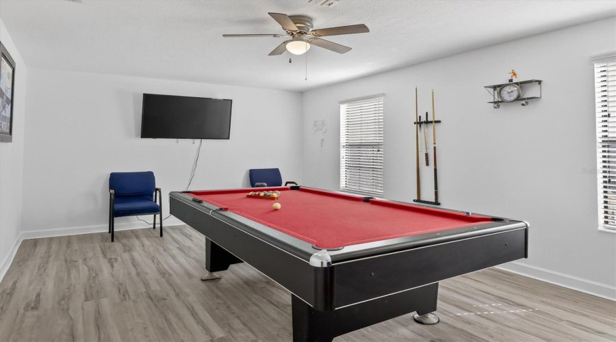 DAVENPORT, Florida 33896, 8 Bedrooms Bedrooms, ,5 BathroomsBathrooms,Residential,For Sale,EL CARO,0,MFRO6380926