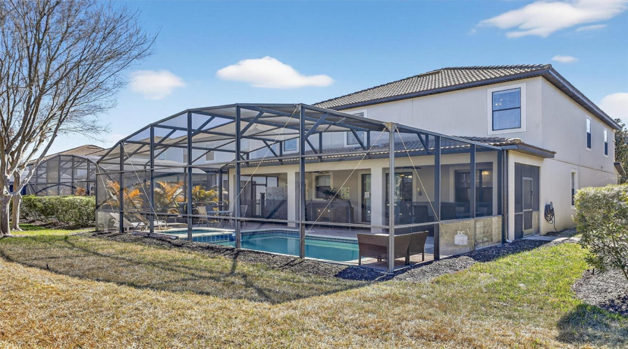 DAVENPORT, Florida 33896, 8 Bedrooms Bedrooms, ,5 BathroomsBathrooms,Residential,For Sale,EL CARO,0,MFRO6380926