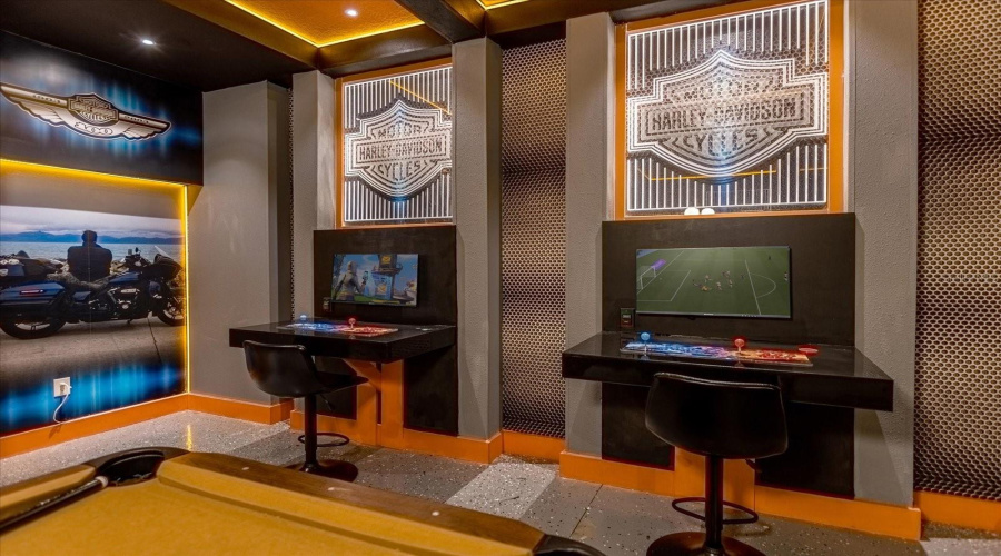 KISSIMMEE, Florida 34747, 9 Bedrooms Bedrooms, ,6 BathroomsBathrooms,Residential,For Sale,NASSAU POINT,0,MFRO6380961