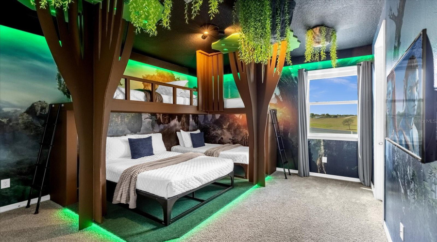 KISSIMMEE, Florida 34747, 9 Bedrooms Bedrooms, ,6 BathroomsBathrooms,Residential,For Sale,NASSAU POINT,0,MFRO6380961