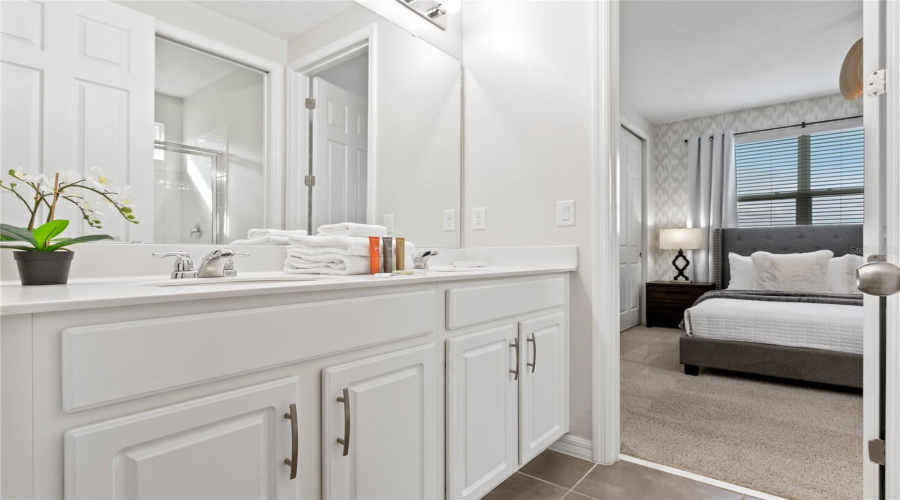 KISSIMMEE, Florida 34747, 9 Bedrooms Bedrooms, ,6 BathroomsBathrooms,Residential,For Sale,NASSAU POINT,0,MFRO6380961