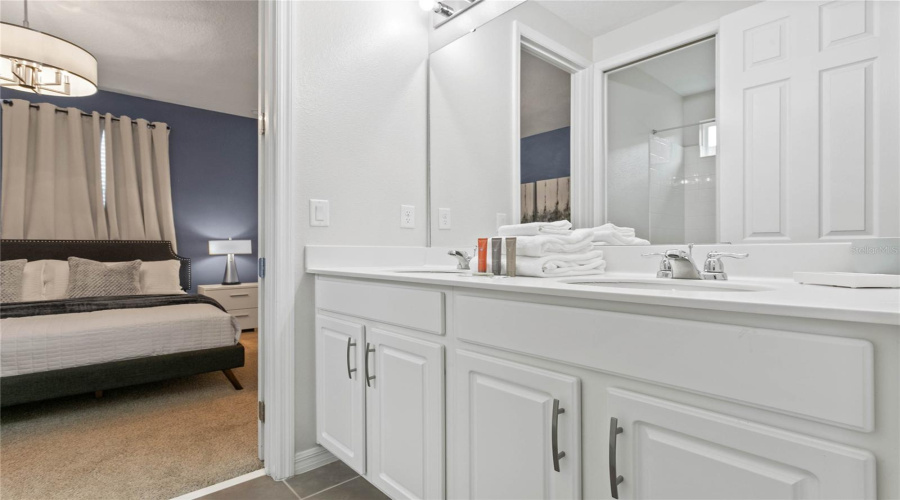 KISSIMMEE, Florida 34747, 9 Bedrooms Bedrooms, ,6 BathroomsBathrooms,Residential,For Sale,NASSAU POINT,0,MFRO6380961