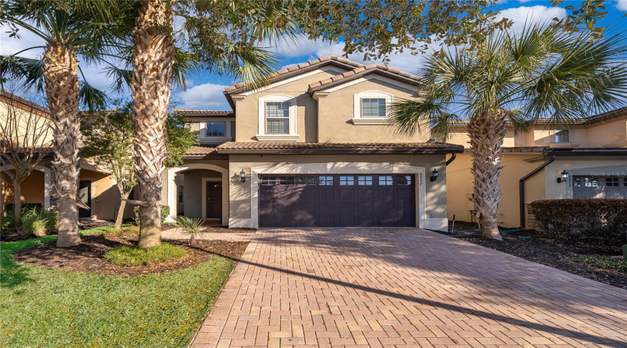 KISSIMMEE, Florida 34747, 6 Bedrooms Bedrooms, ,4 BathroomsBathrooms,Residential,For Sale,RHODES,0,MFRO6381049