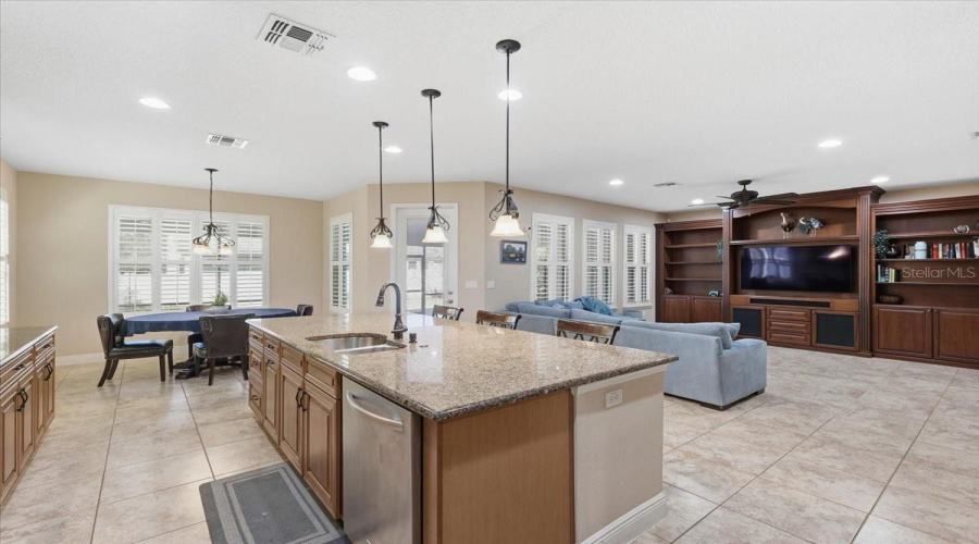 ORLANDO, Florida 32836, 4 Bedrooms Bedrooms, ,3 BathroomsBathrooms,Residential,For Sale,CHILTON,0,MFRO6381122