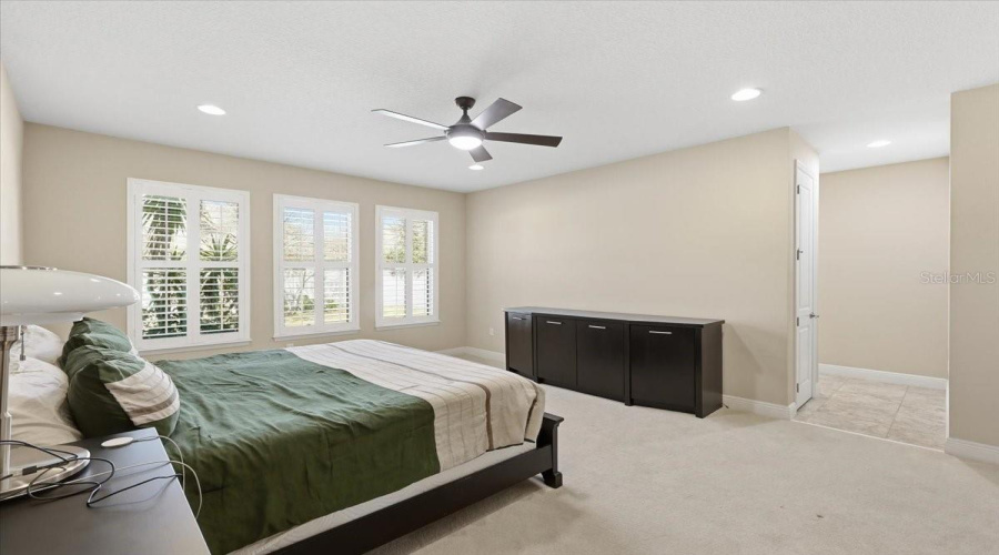 ORLANDO, Florida 32836, 4 Bedrooms Bedrooms, ,3 BathroomsBathrooms,Residential,For Sale,CHILTON,0,MFRO6381122