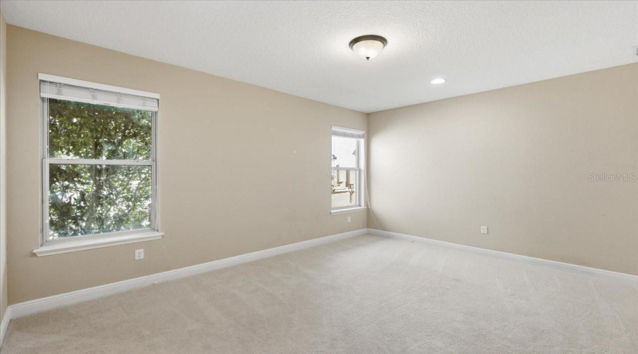 ORLANDO, Florida 32836, 4 Bedrooms Bedrooms, ,3 BathroomsBathrooms,Residential,For Sale,CHILTON,0,MFRO6381122