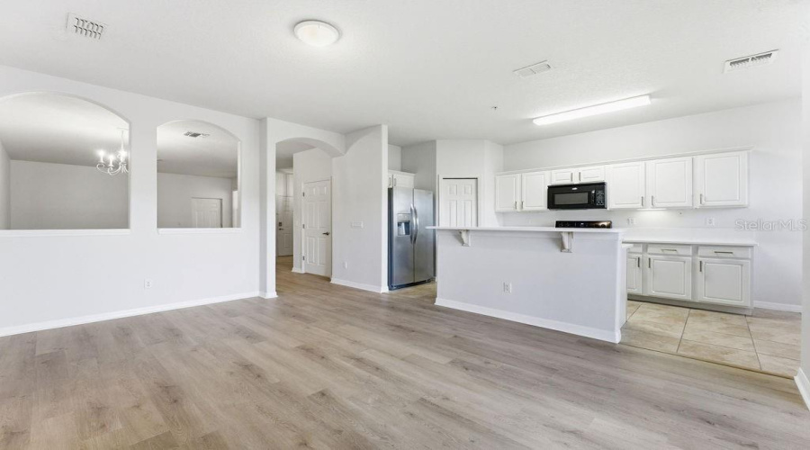 KISSIMMEE, Florida 34747, 3 Bedrooms Bedrooms, ,2 BathroomsBathrooms,Residential,For Sale,OAKWATER,0,MFRO6381121