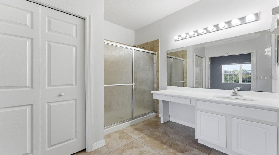 KISSIMMEE, Florida 34747, 3 Bedrooms Bedrooms, ,2 BathroomsBathrooms,Residential,For Sale,OAKWATER,0,MFRO6381121