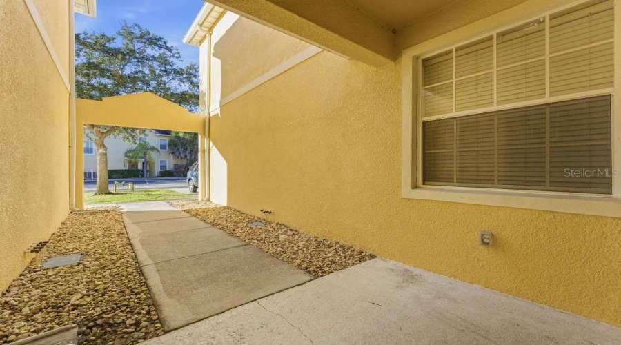 KISSIMMEE, Florida 34747, 3 Bedrooms Bedrooms, ,2 BathroomsBathrooms,Residential,For Sale,OAKWATER,0,MFRO6381121