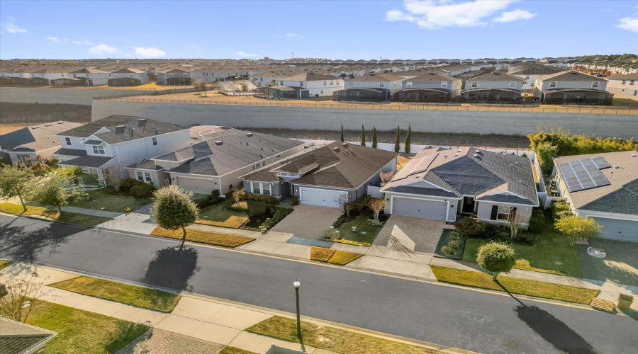 DAVENPORT, Florida 33897, 3 Bedrooms Bedrooms, ,2 BathroomsBathrooms,Residential,For Sale,FELCE,0,MFRO6381172