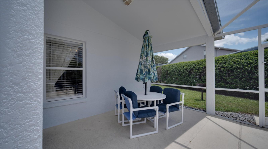 DAVENPORT, Florida 33897, 5 Bedrooms Bedrooms, ,4 BathroomsBathrooms,Residential,For Sale,BLOOMINGDALE,0,MFRS5143535