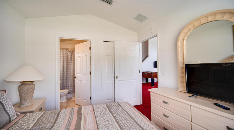 DAVENPORT, Florida 33897, 5 Bedrooms Bedrooms, ,4 BathroomsBathrooms,Residential,For Sale,BLOOMINGDALE,0,MFRS5143535