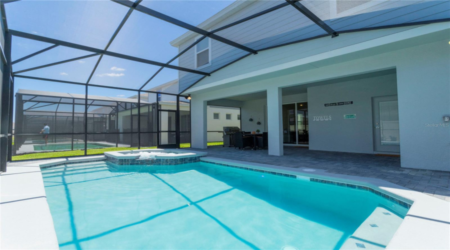 DAVENPORT, Florida 33897, 7 Bedrooms Bedrooms, ,5 BathroomsBathrooms,Residential,For Sale,LILAC,0,MFRO6380154