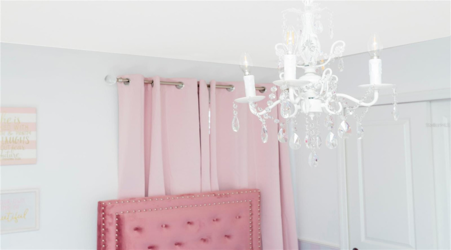 DAVENPORT, Florida 33897, 7 Bedrooms Bedrooms, ,5 BathroomsBathrooms,Residential,For Sale,LILAC,0,MFRO6380154