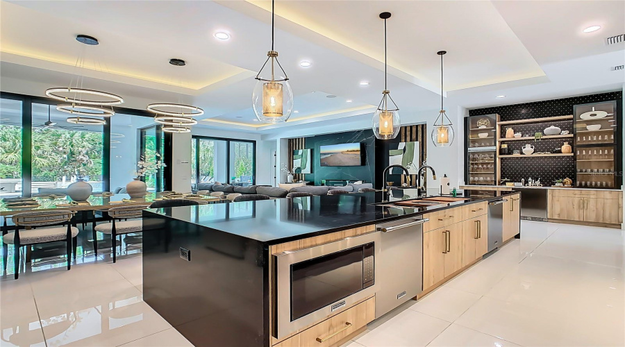 REUNION, Florida 34747, 9 Bedrooms Bedrooms, ,9 BathroomsBathrooms,Residential,For Sale,GRAND TRAVERSE,0,MFRO6332017