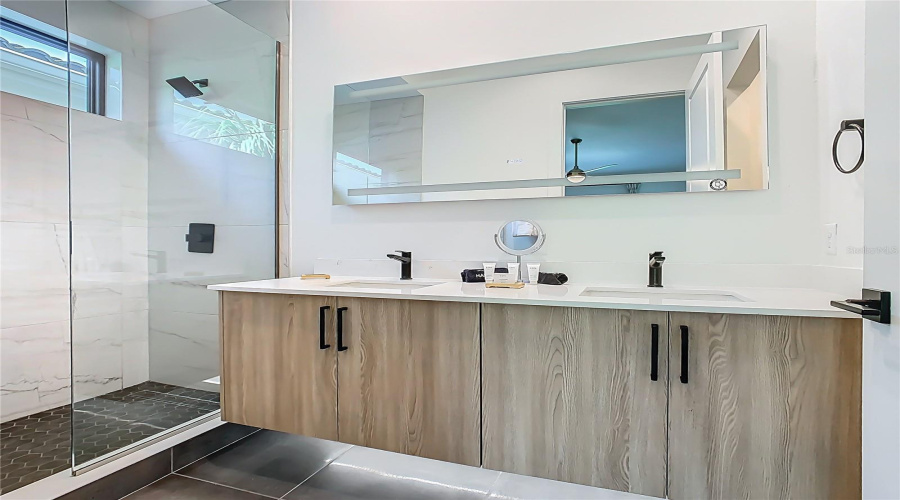 REUNION, Florida 34747, 9 Bedrooms Bedrooms, ,9 BathroomsBathrooms,Residential,For Sale,GRAND TRAVERSE,0,MFRO6332017